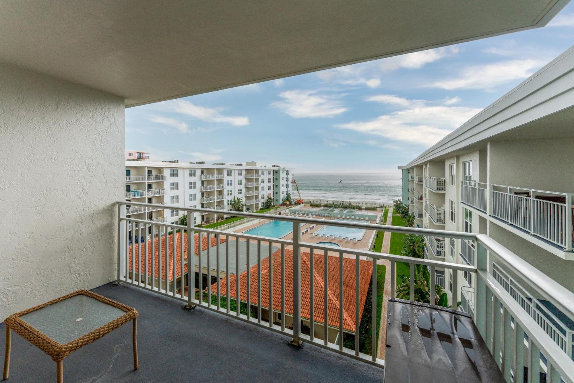 Fabulous Ocean And Pool Views From Balcony & Located On No-Drive Beach New Smyrna Beach Exteriér fotografie